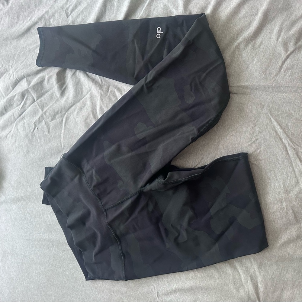 Alo Black Camo Leggings